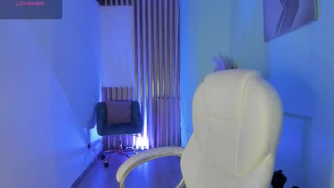 vanessascott_ online show from January 2026 12:59:01 AM