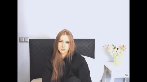 VanessaTrue online show from December 2025 04:36:02 PM