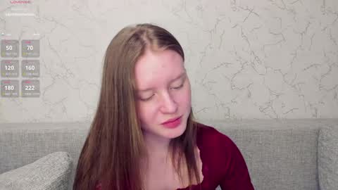 Luna online show from March 2026 02:04:02 AM