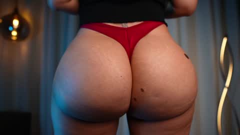 Vania  online show from January 2025 01:02:01 AM