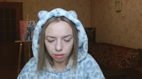 VanillaMuffin online show from October 2025 07:10:02 AM