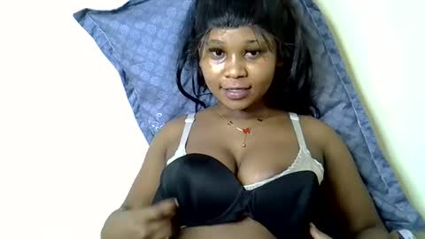 vanillavenus online show from September 2025 01:05:01 PM