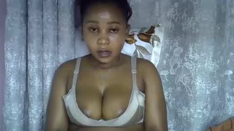 vanillavenus online show from March 2026 12:03:02 AM