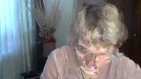 Vanillaxcreamy online show from November 2025 07:25:02 AM