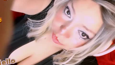 Snapshot of vanne_amet chatting on October 2025 01:01:01 PM free follow me online show from October 2025 01:01:01 PM