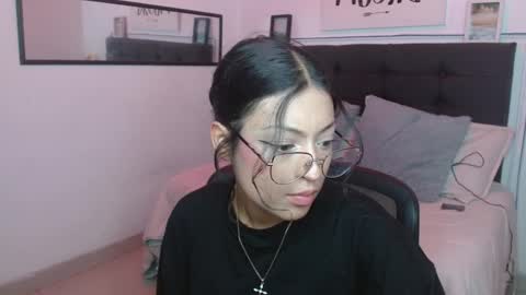 vane online show from November 2025 08:07:01 PM