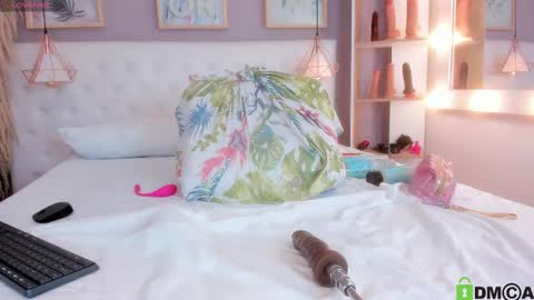Snapshot of vannia_smith_ chatting on February 2025 12:31:01 PM vannia smith online show from February 2025 12:31:01 PM