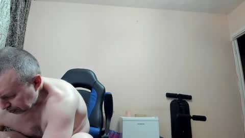 vano_822 online show from April 2026 06:04:02 PM