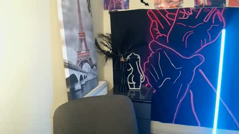 Vanessa online show from October 2025 07:07:02 AM