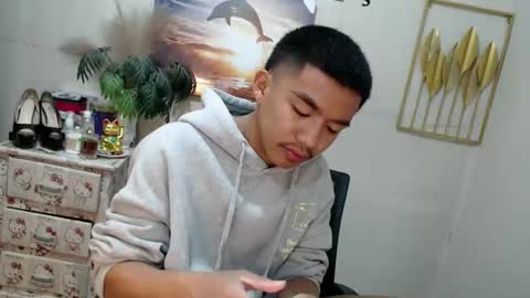 vanxxx2005 online show from February 2025 06:15:02 PM