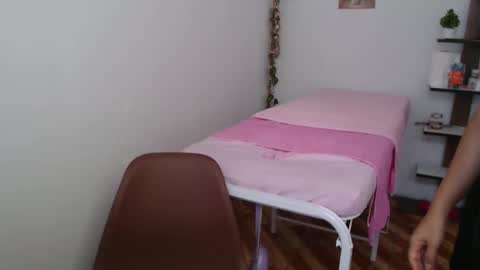 vanyxxxx online show from February 2026 09:02:01 PM