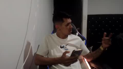 Andres online show from March 2026 10:56:02 PM