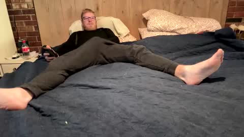 Snapshot of vaxildon13 chatting on October 2025 12:59:01 PM vaxildon13 online show from October 2025 12:59:01 PM