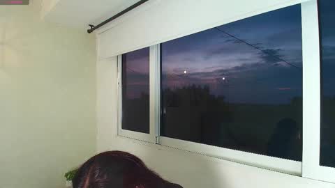 Victoria online show from November 2025 10:48:02 AM