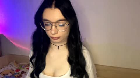 Emily online show from June 2026 08:17:02 AM