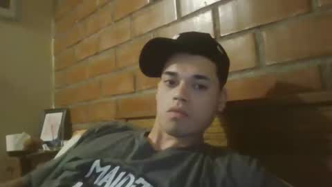 velasmanu1 online show from December 2025 04:21:01 AM