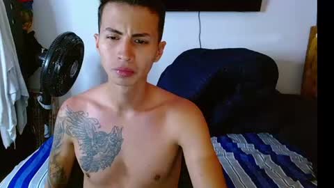 Snapshot of velk_hot1 chatting on July 2026 12:32:02 PM velk_hot1 online show from July 2026 12:32:02 PM