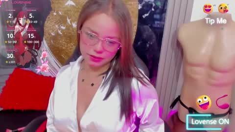 Snapshot of vella_sex chatting on October 2025 07:47:02 PM Vella online show from October 2025 07:47:02 PM