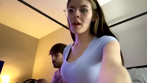 velmaxshaggy online show from March 2025 04:45:01 AM