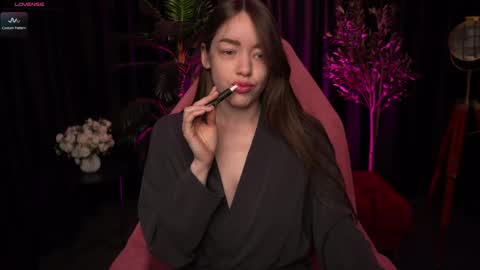Kitty online show from May 2026 10:06:02 PM