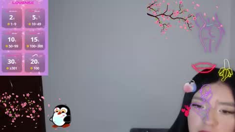 velvet_28_ online show from September 2025 08:20:01 PM