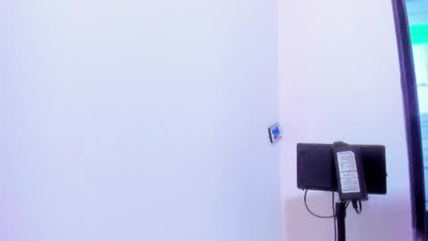velvet_giirll online show from June 2026 07:04:02 PM