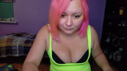 Velvet Rosse online show from July 2026 07:30:01 PM