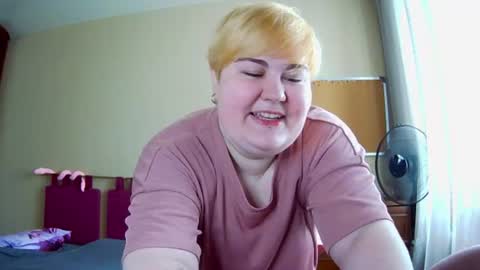 velvetcandy_ online show from August 2026 07:18:01 AM
