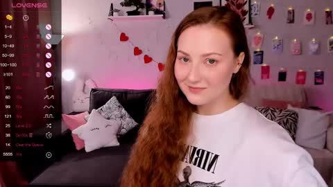 Mia online show from April 2026 08:57:02 AM