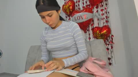 Velvetluna online show from February 2026 11:07:02 AM