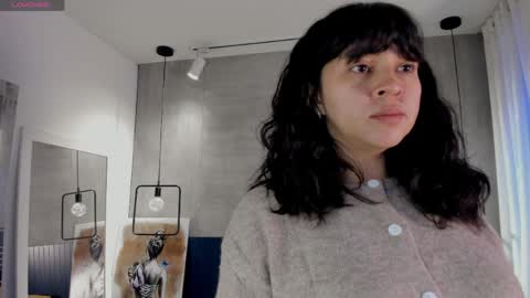 velvettease_ online show from April 2026 12:57:01 PM