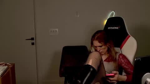 VelvetTGirl online show from March 2026 05:08:02 AM