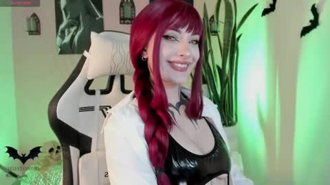 Jess online show from April 2026 04:32:01 AM