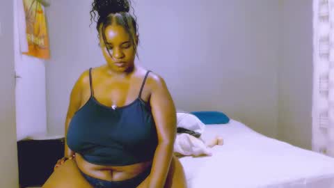 Snapshot of velvetychocolate1 chatting on February 2025 01:34:01 AM velvetychocolate1 online show from February 2025 01:34:01 AM