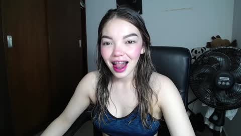 Venelope 3 online show from December 2024 03:32:01 AM