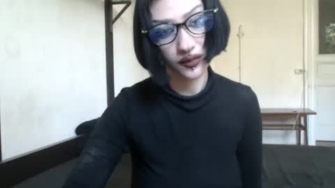 Snapshot of venera_goddess chatting on May 2026 10:33:01 AM Naly online show from May 2026 10:33:01 AM