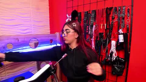 Snapshot of venus_bms_ chatting on February 2026 12:02:01 PM VENUS online show from February 2026 12:02:01 PM