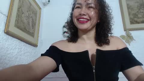 Snapshot of venus_lov chatting on November 2025 10:25:01 AM venus_lov online show from November 2025 10:25:01 AM