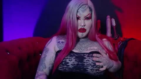 Venus Ink online show from November 2025 04:13:02 AM