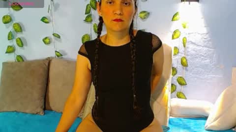 Catalina online show from April 2026 12:38:02 AM