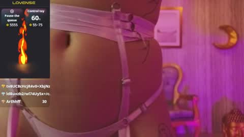 venuss online show from April 2026 07:45:01 AM