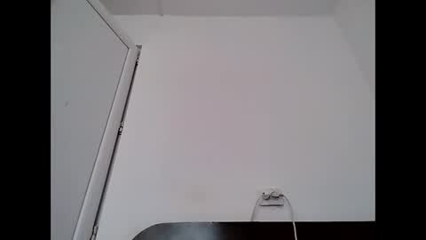 Snapshot of vera_elle chatting on May 2026 10:10:01 AM Vera online show from May 2026 10:10:01 AM