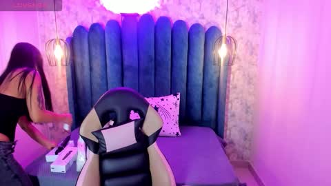 Domelipa  online show from February 2026 12:20:02 PM