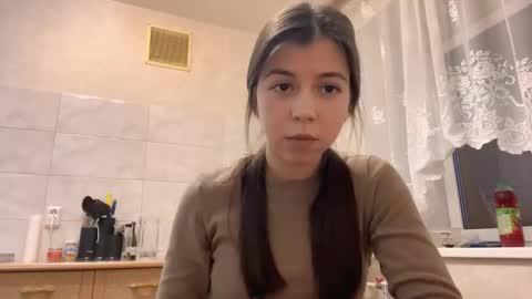 Snapshot of verdiedemoss chatting on November 2025 12:31:02 PM Verdi online show from November 2025 12:31:02 PM