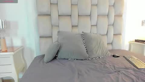 Snapshot of vero_domplay chatting on February 2026 03:03:02 AM vero domplay online show from February 2026 03:03:02 AM