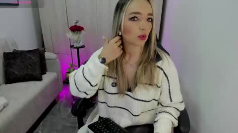 Snapshot of veromars_ chatting on February 2026 11:18:01 AM Catalina online show from February 2026 11:18:01 AM