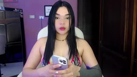 Snapshot of veronica_118 chatting on March 2025 02:04:02 AM veronica_118 online show from March 2025 02:04:02 AM