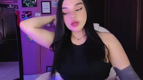 Snapshot of veronica_118 chatting on October 2025 02:20:01 AM veronica_118 online show from October 2025 02:20:01 AM