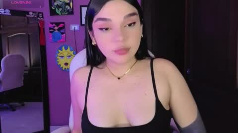 Snapshot of veronica_118 chatting on October 2025 01:47:02 AM veronica_118 online show from October 2025 01:47:02 AM