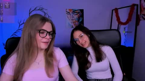 Ronni online show from November 2025 08:27:02 PM